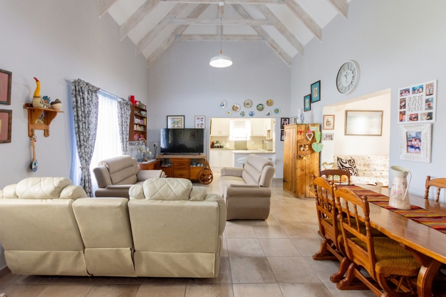 3 Bedroom Property for Sale in Harbour Lights Western Cape